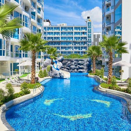 Grand Avenue By Tech Apartment Pattaya Exterior photo