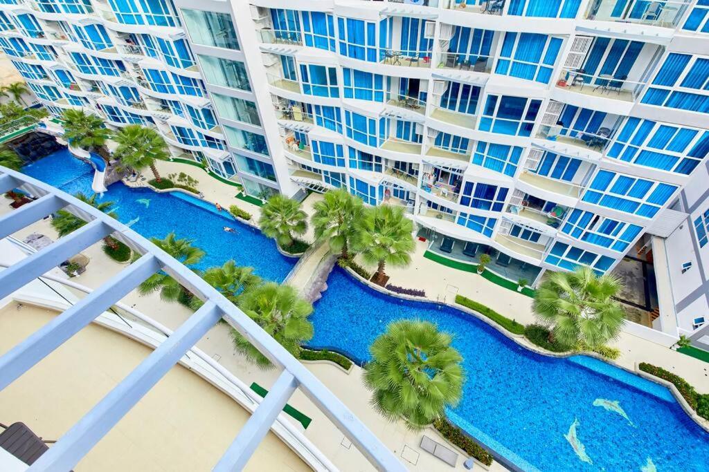 Grand Avenue By Tech Apartment Pattaya Room photo