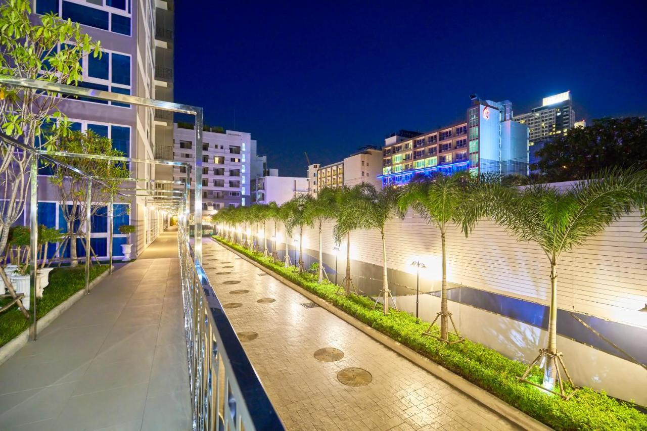 Grand Avenue By Tech Apartment Pattaya Exterior photo