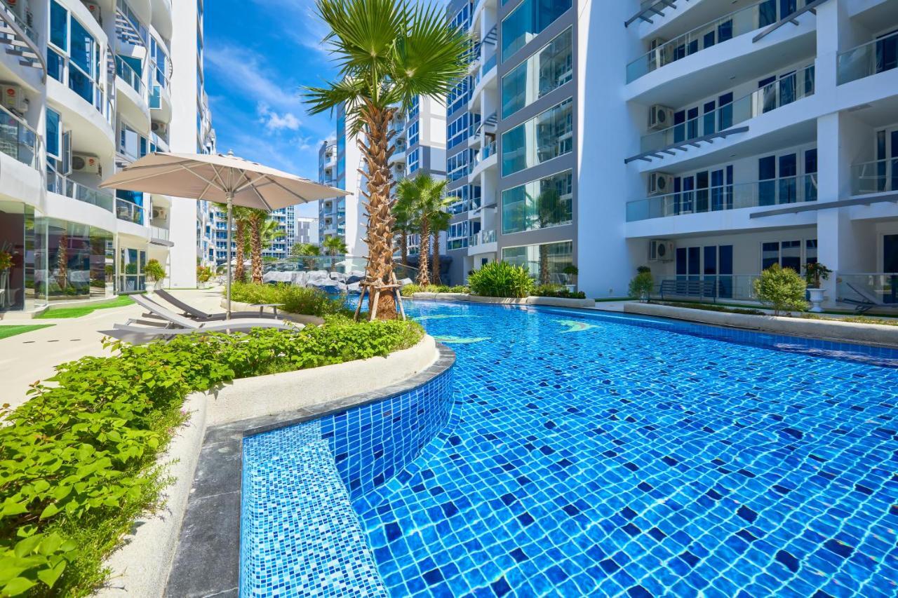 Grand Avenue By Tech Apartment Pattaya Exterior photo